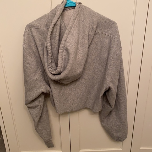 Champion Reverse Weave Cropped Hoodie - Picture 3 of 4